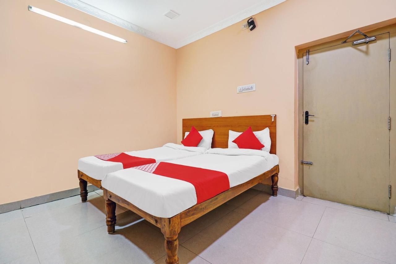 ذوثوكدي Oyo 81409 Hotel Sivajothi المظهر الخارجي الصورة